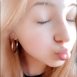 Meet your Posher, Angel